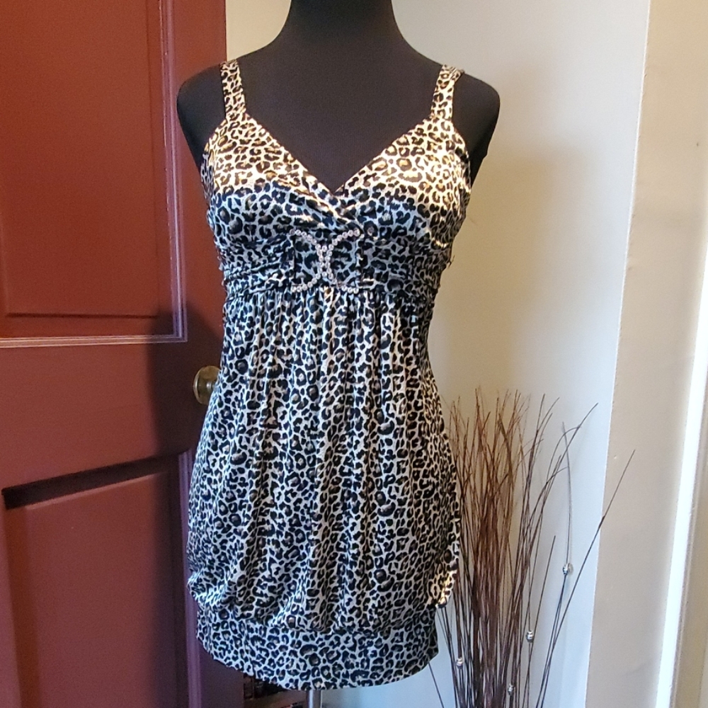 Beautiful leopard print shirt
